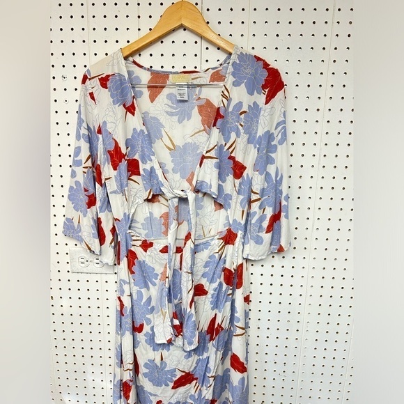 L Space Kellen Dress In Floral - Picture 2 of 5